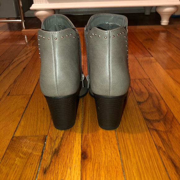 Booties - Picture 4 of 6